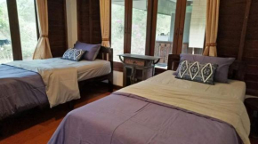 Baan Ratana Hostel-Twin Single Bedroom